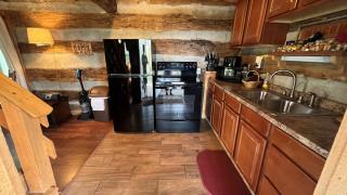 Acorn Acres Cabins Frontier Log Cabin - Logan - 9