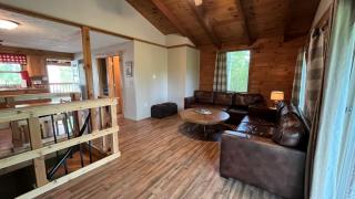 Acorn Acres Cabins White Oak Cabin - Logan - 2
