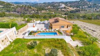 Villa Pastor - Plusholidays - Empedrola - 9
