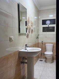 Modern 3 BDR Apartment with Balcony- Central Cairo - Il Cairo - 4