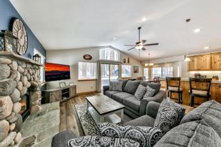 Grand Cabin Paradise - Beautiful Yard BBQ Forest - South Lake Tahoe - 0