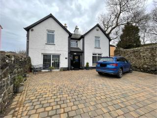 Detached 4 Bedroom Private House - Close to Royal Portrush - Bushmills - 0