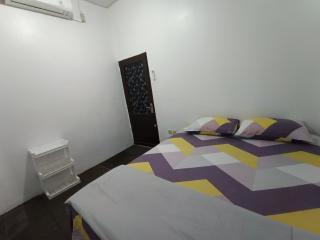 Penginapan Violet Doorz Syariah - Banjarbaru - 0