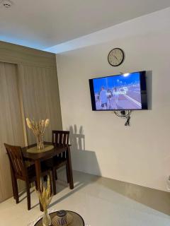 Shell Residences MOA by Kirstie - Manila - 9