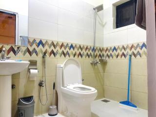 Newly furnished 3 Bed Apartment warda Hamna - 1