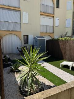 Appartement T2 avec son rez de jardin de 40 m2 5 couchages 250m de la plage et 15km de l'Arena - Narbonne-Plage - 9