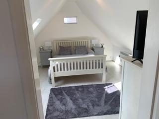 Hewarts Lodge, Brand New Property, 1 Mile From The Beach, 15 Minutes From All Goodwood Events - Upwaltham - 7