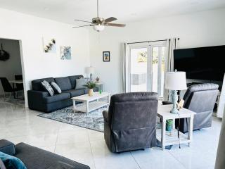 Caribbean Breeze- 4 Bedroom- 4 ensuite bathrooms - Oranjestad - 3