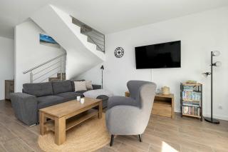 Spacious House Kołobrzeg with Garden Grill and Parking by Noclegi Renters - Niekanin - 4