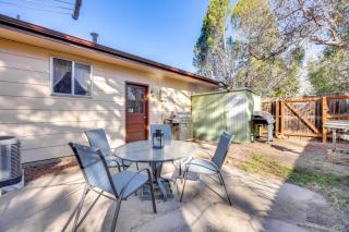 2 Mi to Citadel Mall Home with Furnished Patio! - 0