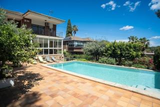 Villa espectacular privada con piscina y AACC - 3