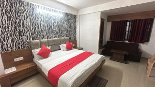 HOTEL PRINCE PALACE - Ratlām - 4