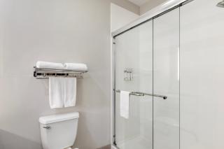 Holiday Inn Express Hotel and Suites Alice by IHG - 5