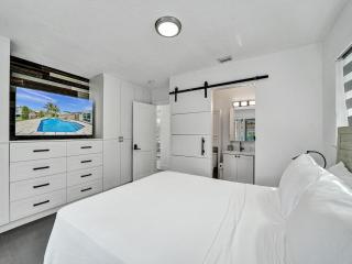 Sandy's Sunshine Oasis - Fort Lauderdale - 1