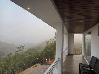 The grand hillview resort in idukki - Idukki - 9