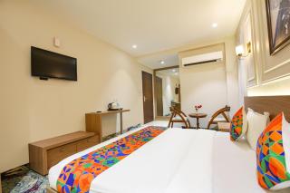 FabHotel Siya Residency - 7