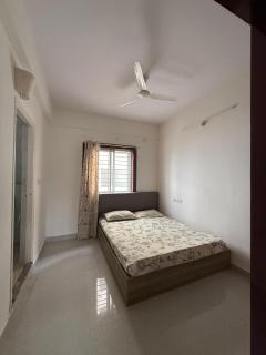 Dhriti - 1BHK and 2 BHK Apartment stay - Bangalore - 7