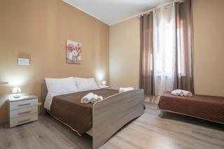 GuestHost - Ballarò Flat dei Sovrani x6 - 7