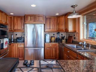 Stunning Cabin Rental on Haro Strait from San Juan Islands, Washington - Friday Harbor - 4