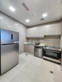 Nasma Luxury Stays - Lakeside Retreat Stylish & Cozy Villa Stay - 8