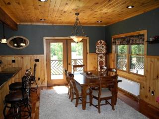 Impressive Cabin Rental for Large Groups in Au Sable Forks, New York - Au Sable Forks - 6