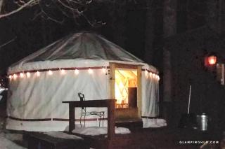 Modern Waterfront Yurt for a Romantic Getaway with a Hot Tub in the Monadnock Region, New Hampshire - Bennington - 0