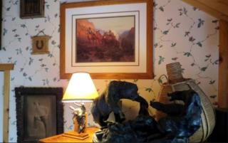 Family Log Cabin Suite with a Hot Tub near Prescott National Forest, Arizona - Prescott - 1