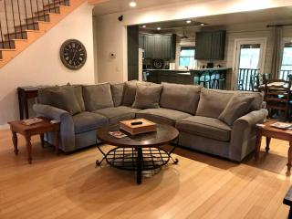 Spacious Suite for a Family Getaway in the Blue Ridge Mountains of Georgia - Dahlonega - 0