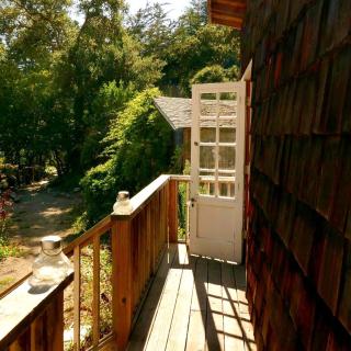 Rustic Cabin Nestled near the Big Basin Redwoods State Park in California - Pescadero - 6