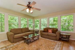 Stunning Beach Villa with a Private Hot Tub near the Lake in Saugatuck, Michigan - Beachmont - 1