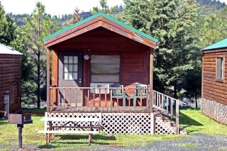 Family-Friendly Cabin Vacation Rentals with Shared Pool near Yosemite National Park - Groveland - 0