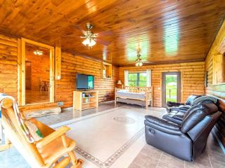 Gorgeous and Spacious Cabin Rental for a Group Vacation near Hocking Hills State Park, Ohio - 5