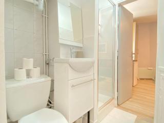 GuestReady - Cozy green haven in Paris 13 - 6