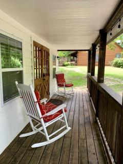 Charming Georgia Cabin for Weekend Getaways from Atlanta - Dahlonega - 4