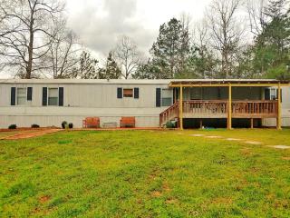 Remote and Unique Rental for a Fantastic Vacation in Alabama - - 0