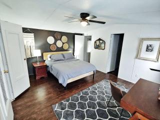 Remote and Unique Rental for a Fantastic Vacation in Alabama - - 5