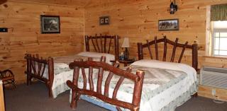 Luxury Accommodation for the Best Places to Go in Maryland - Flintstone - 2