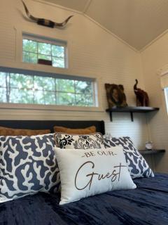 Charming Cabin for Romantic Glamping Escapes in the Saugerties, New York - Saugerties - 8