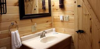 Cozy Cabin for an Amazing Maryland Glamping Experience - Flintstone - 3