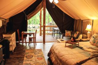 Fabulous West Virginia Glamping Tent - Hico - 7