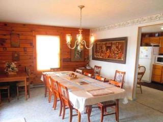 Family and Pet-Friendly Cabin Rental with a Dock Slip near the Wisp Resort, Maryland - 1