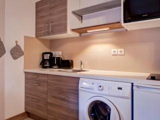 Studio rénové 4 pers avec balcon, wifi, proche télécabine et spa - Brides-les-Bains - FR-1-512-160 - Brides-les-Bains - 8