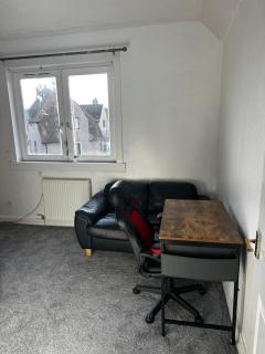4 Burns Street - Dunfermline - 2