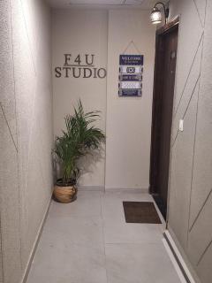 F 4 U Studio - 6