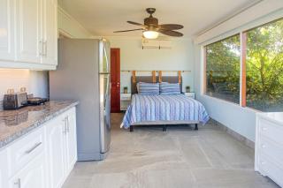 Romantic 1BR Studio Guesthouse with 3 Shared Pools, Beach and Resort Access - 9