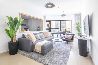 Frank Porter - Time Place Tower - 9