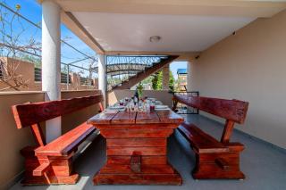 Holiday Home Enard with Jacuzzi - Valtura - 2