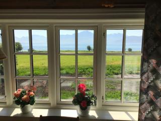 Gamlemgarden by Norgesbooking - house by the sea - 9