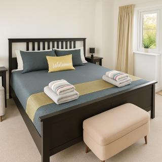 Number 6 - Lytton Tree Lodge, Reydon, Southwold - Reydon - 9