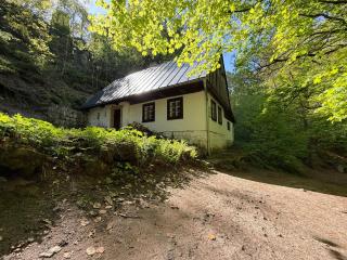 Chalupa Maternovsko - 0